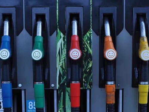 Baisser la facture d’essence à la pompe